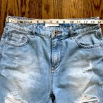 Stradivarius  Distressed Mom‎ Jeans High Waist Ripped Denim Light Wash Size 02 Photo 6