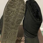 BEARPAW Women’s EMMA Short Boots 610W Black Suede Wool Sheepskin Lined size 7 Photo 9