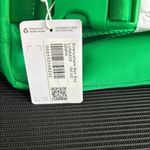 Lululemon Everywhere Belt Bag Green Punch NWT SOLD OUT Photo 3