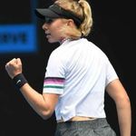 Nike  court dry breathe slam top Sz XL white/true berry /mystic green Photo 4