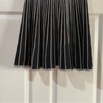 Catherine Malandrino  Elegant Black and Gray Pleated Skirt Size Small Photo 2