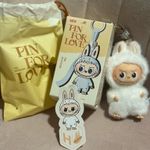 POP MART Pin for Love Labubu~ H White Photo 0