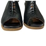 Clarks  Artisan Black‎ Leather Slingback Peep Toe Block Heel Sandals Size 7 1/2 Photo 4