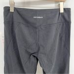 New Balance  Susan Komen colab petal Capri Photo 8