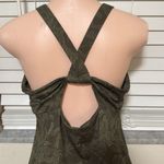 Patagonia  olive leaf knit athletic crossback woman dress size Large padded bra Photo 3