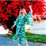 CAbi  Dress Size Medium 5815 ‘No Slip’ Wrap Derby Flutter Sleeve Floral Floral Photo 1