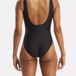 Reebok women's  one piece swimsuit Photo 1