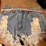Vibrant  distressed women’s Jean short shorts size large Photo 5