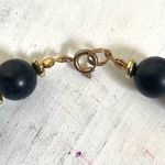 Dark gray gold tone beaded statement necklace Photo 4