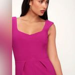 Elliatt NWT City Magenta Midi Dress Photo 3