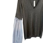 Trouvé Gray V Photo 5