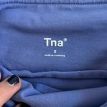 Aritzia TNA Set Photo 4