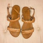 Buckle Faryl tan braided two strap sandals! Size 9.5! Photo 4