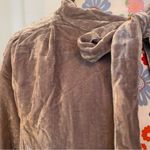 WAYF  Crushed Velvet Blazer Photo 2