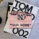 Pink “Money Bag” Cash Inside Faux Leather Structure Bag Photo 5