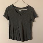 Old Navy  Everywear grey t shirt Photo 0