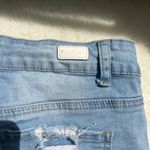 ENJEAN Denim Co. Ripped Distressed‎ Cuffed Hem Light Wash Jean Shorts Blue Size 29 Photo 9