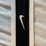 Nike Headband Photo 2