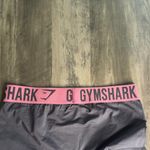Gymshark Charcoal Leggings with Pink Band Photo 4
