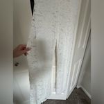 White Lace Jumpsuit V Neck Criss Cross Back‎ Sleeveless Romper Elegant Size M Photo 2