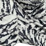 Fabletics powerhold multicolor white gray black print leggings Photo 5