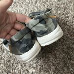 Hey Dude  Wendy Green Camo Slip-On Shoes Sz 7 Photo 4