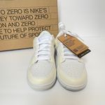 Nike Women Dunk Low Photo 1