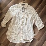 Women’s Cream striped Button Photo 0