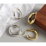 Boutique Chunky Tubular Hoop Earrings | White‎ Gold Filled Photo 3
