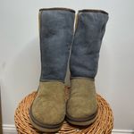 UGG  Classic Tall 5818 Leather Sheepskin Shearling Winter Boots‎ Color Block W7 7 Photo 1