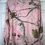 Realtree  Women’s camouflage long sleeve pink tee - Size XL (16-18) Photo 0