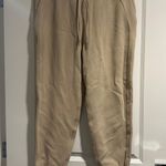 Lululemon High-Rise Scuba Joggers Photo 3