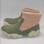 NWT Camper Tan Green Sneaker Boots Booties Green Size 8 Photo 3