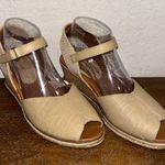 Baretraps New, Odetta Buckle Peep Toe Espadrille Wedge Sandal Shoes Size 7 Photo 1