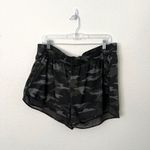 Athleta [] Printed Mesh Racer Run Short 4" Camo Print Workout Camouflage Size XL Photo 2