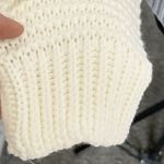 In The Style Womens Sweater Size 6 Chunky Knit Striped Gray White Round Neck Photo 4