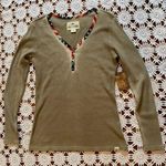 Duck and Buck Commander life Long Sleeve Henley size L oatmeal heather Size L Photo 0