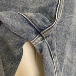 Pretty Little Thing EUC | women’s light wash high waisted straight cut jeans — 8 Photo 2