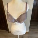 Vanity Fair  75339 Full Coverage Underwire Bra 38D Shimmer Taupe Front Closure Photo 1