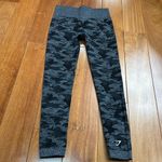 Gymshark NWOT  Adapt Camo Seamless Leggings Black Size 26 Photo 6