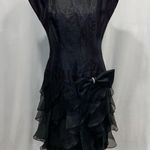 Adorable ☺️ Vintage Rimini black bow ruffle skirt cap sleeve lightweight dress Size 8 Photo 8