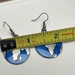 Blue Earth / Globe Silver Tone Round Disc Dangle Drop Pierced Earrings Photo 1