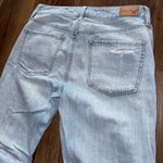 American Eagle  Tomgirl jeans size 2 Photo 6