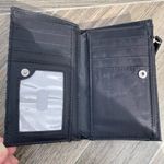 Nicole Miller  wallet Photo 2
