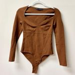 Zeynep Arcay Stretch Photo 2