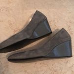 Taryn Rose TR  gray suede wedge size 8.5 Photo 2