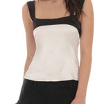 Lucy in the Sky  Black and White going out top Photo 0