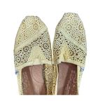 Toms  Women's Yellow Natural Moroccan Slip on Crochet Alpargata Flat Size 6 Photo 1