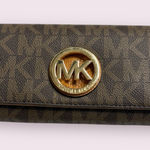 Michael Kors ‎ Brown Monogram Wallet Photo 0