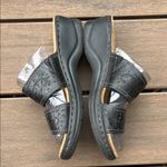 Clarks Y2K Collection Casual Black Wedge Sandal with Stitching Detail - Size 7 Photo 7